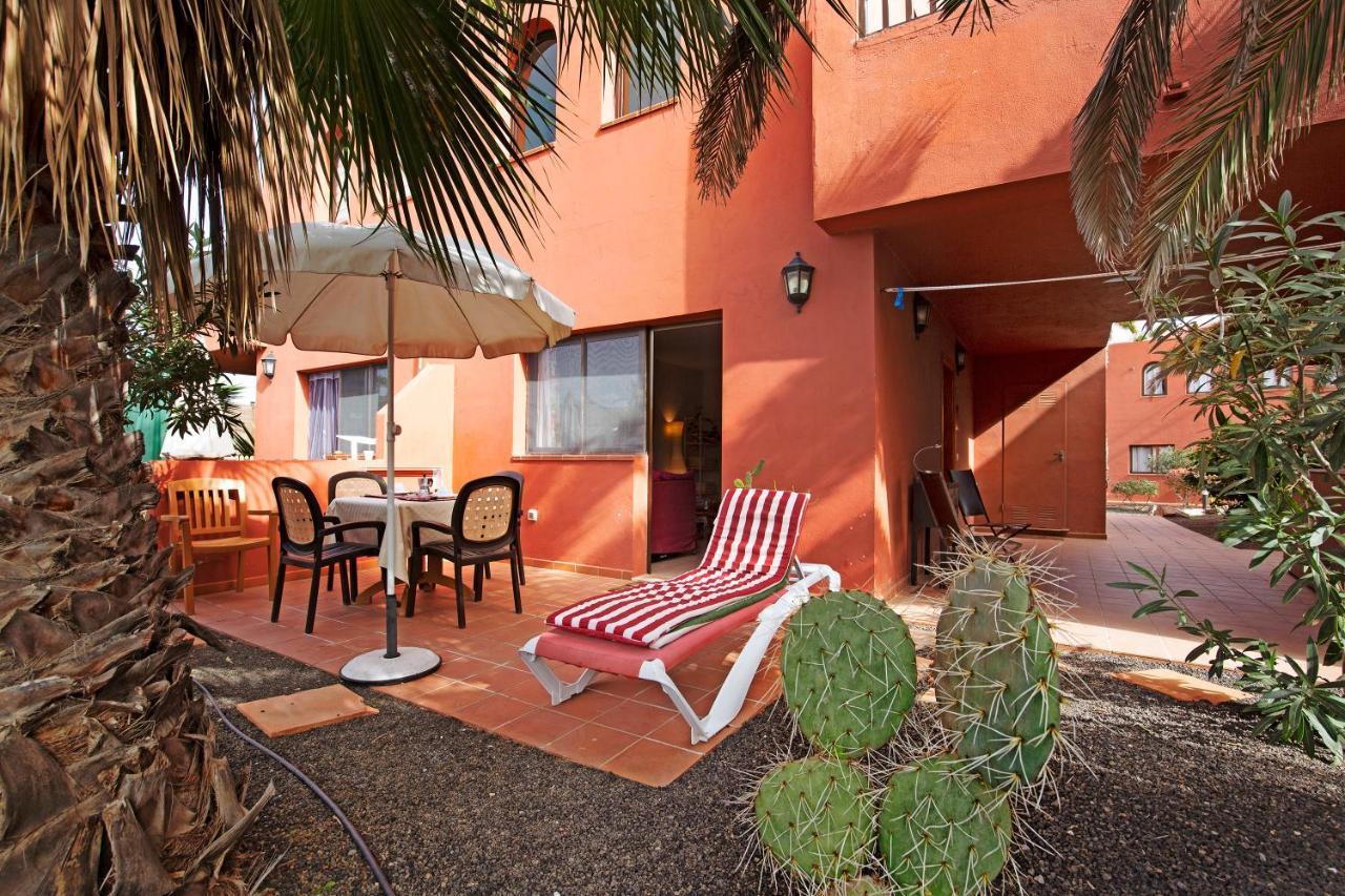 Villa Oasis Tamarindo Sport E Relax Corralejo Exterior foto