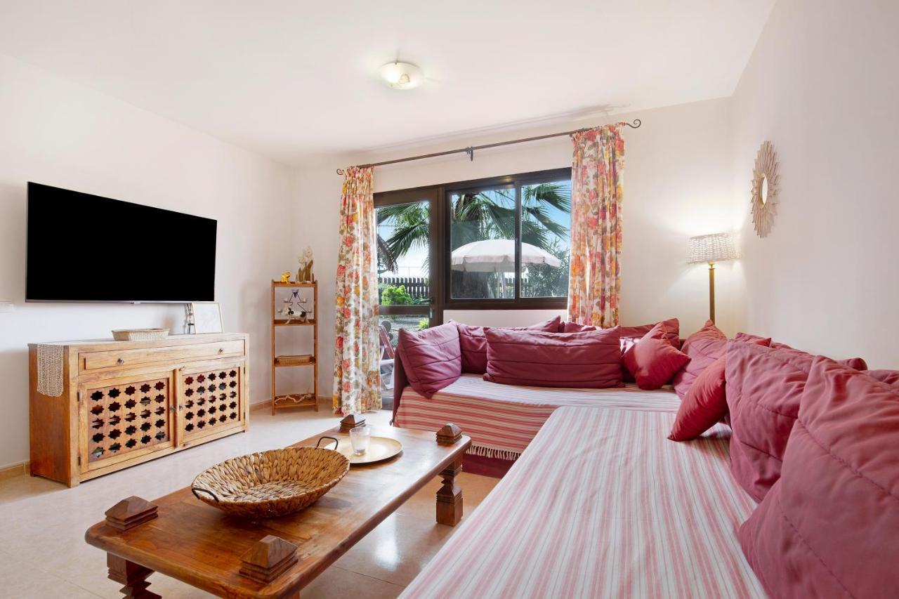 Villa Oasis Tamarindo Sport E Relax Corralejo Exterior foto